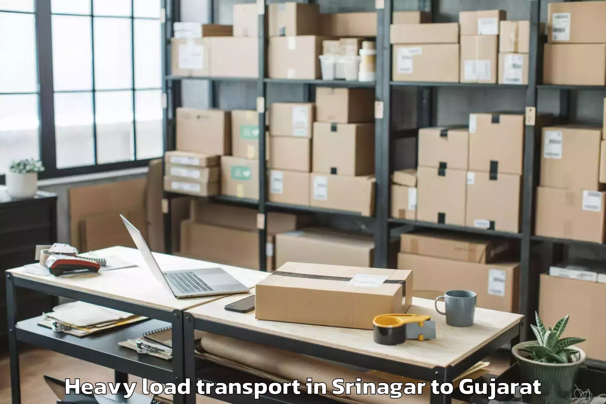 Book Srinagar to Amreli Heavy Load Transport Online